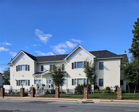 Building Photo - 93 Hempstead Ave