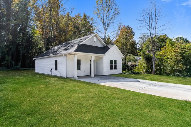Building Photo - 219 Claudette Dr, Gastonia, NC