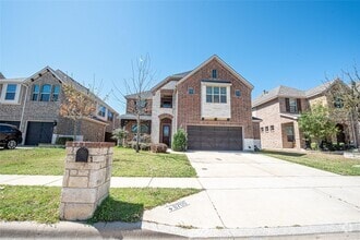 Building Photo - 8709 Glenburne Dr
