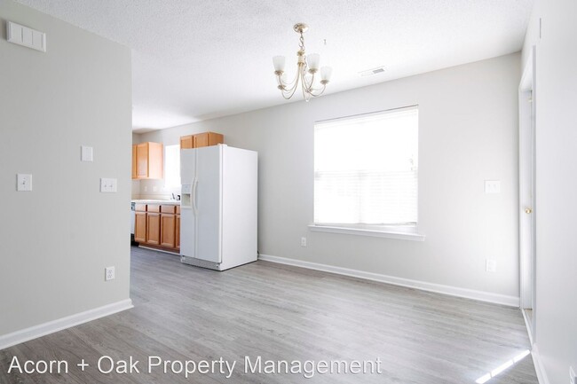 Foto del edificio - 3 br, 2.5 bath House - 100 Thorncrest Drive