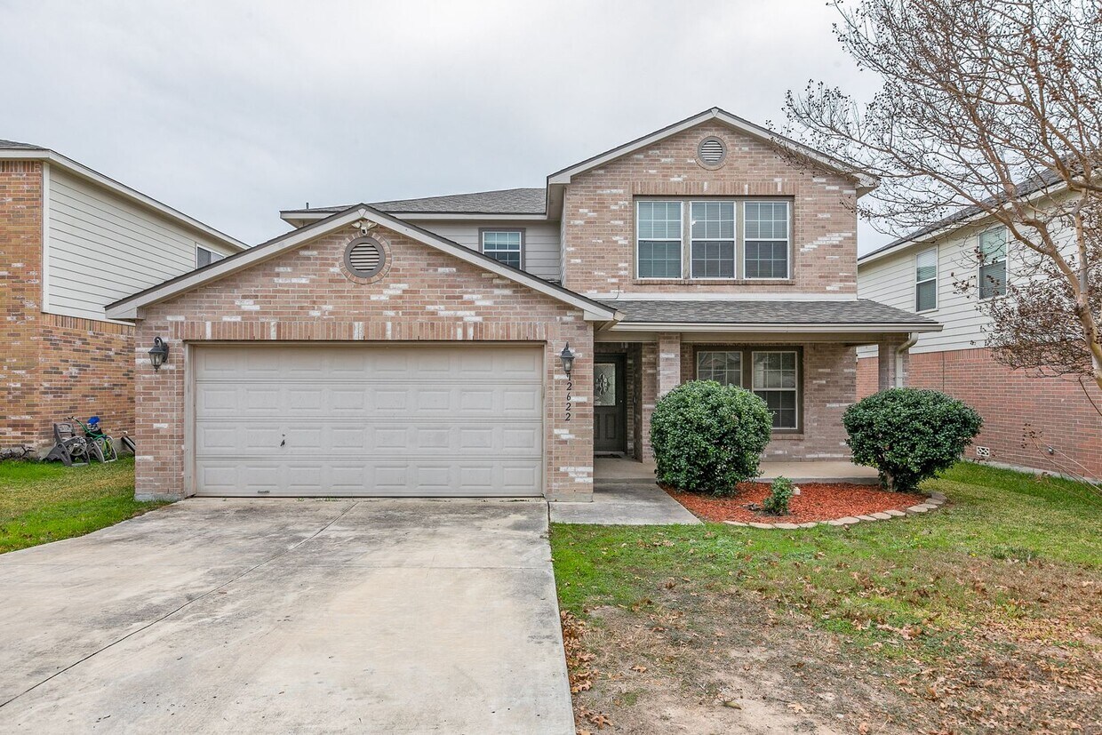 Primary Photo - 4-BEDROOM HOME IN VISTAS OF WESTCREEK