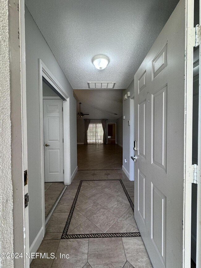 Building Photo - 9036 Blalock Ct