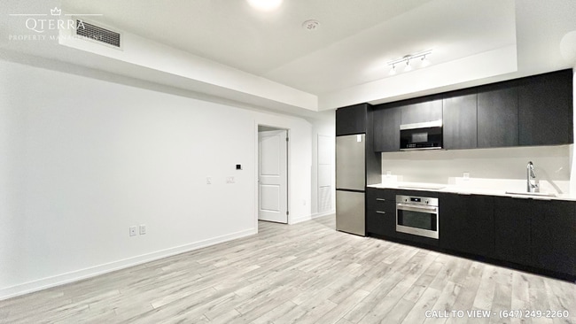 Building Photo - 15 Skyridge Dr