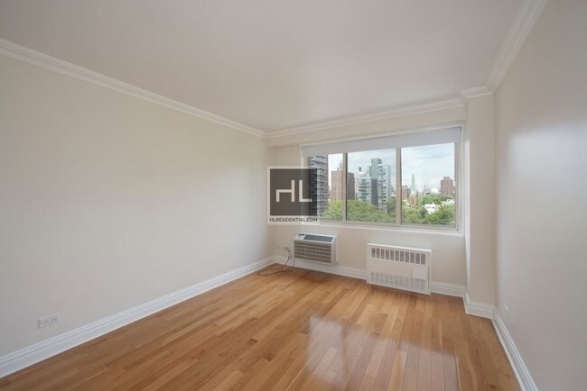 Foto del edificio - 120-160 W 97th St