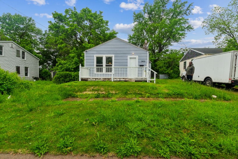 Primary Photo - 5421 Janet Ave