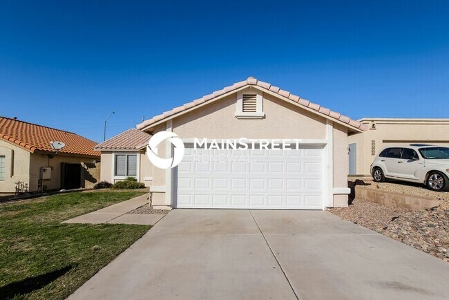 Building Photo - 3 Bedroom Pet-Friendly Home in Peoria, AZ ...
