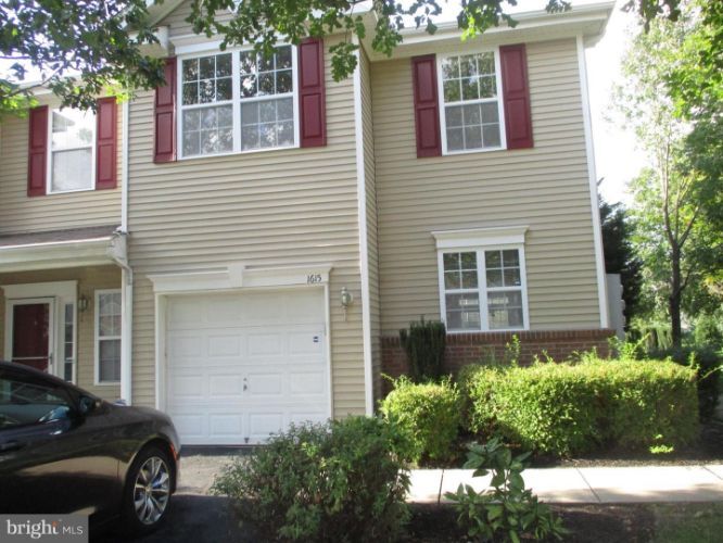 Primary Photo - 1615 Nathan Dr