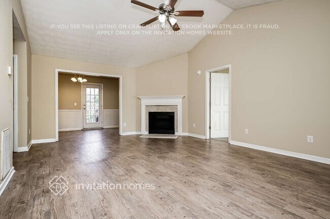 Building Photo - 1638 Boxcar Pl NE