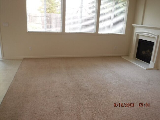 Building Photo - 1735 Cattail Dr