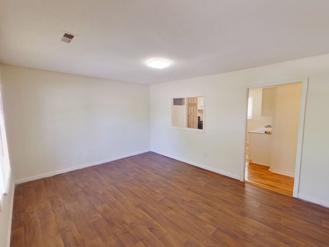 Building Photo - 4243 E Whitney Ln