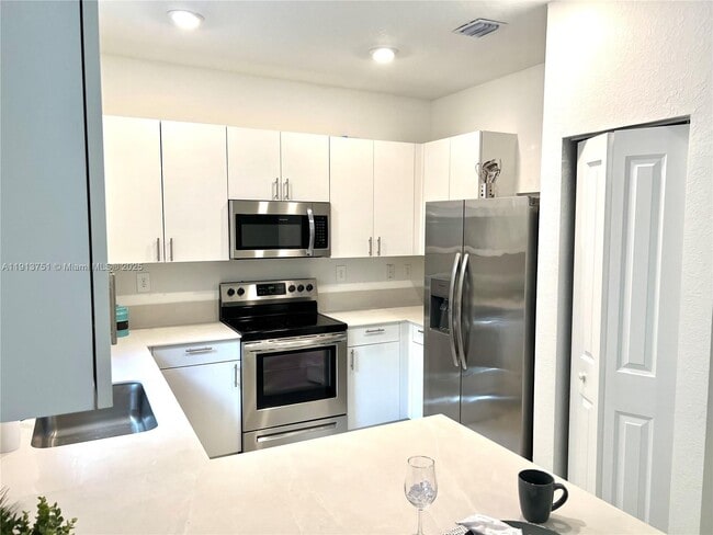 Foto del edificio - 23250 SW 133rd Ct