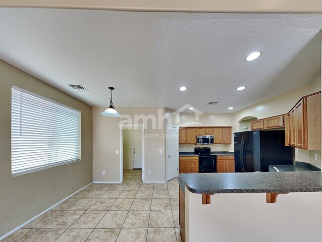 Foto del edificio - 6621 S 57th Ave