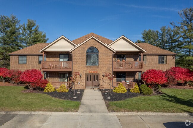 Foto del edificio - The Courts of Country Lakes Condominiums