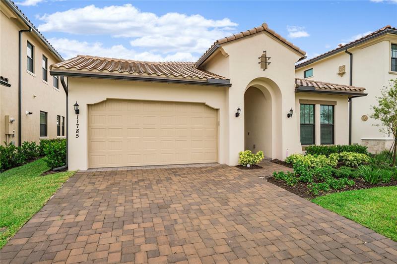 Foto principal - 11785 Waterway Cir