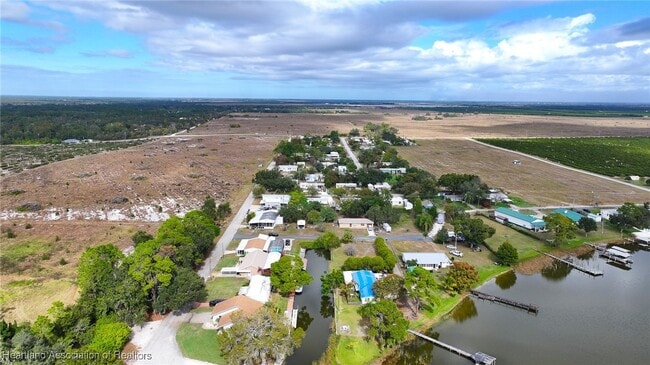 Building Photo - 12 Grape Ln