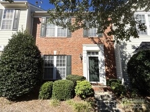 Building Photo - 8130 Bridgegate Dr