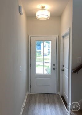 Foto del edificio - 139 Danbury Ct