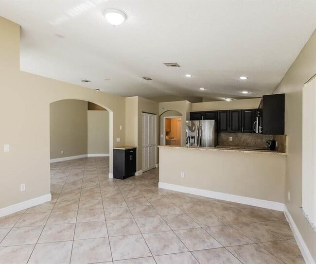 Building Photo - 2033 NW 178th Way