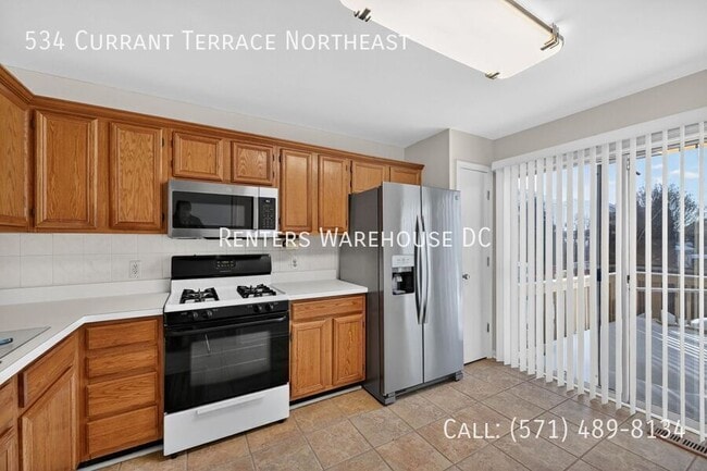 Building Photo - 534 Currant Terrace NE