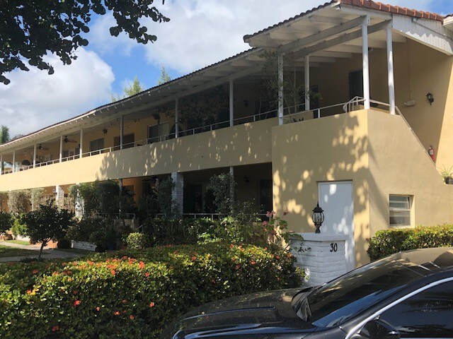Primary Photo - 30 Park Dr