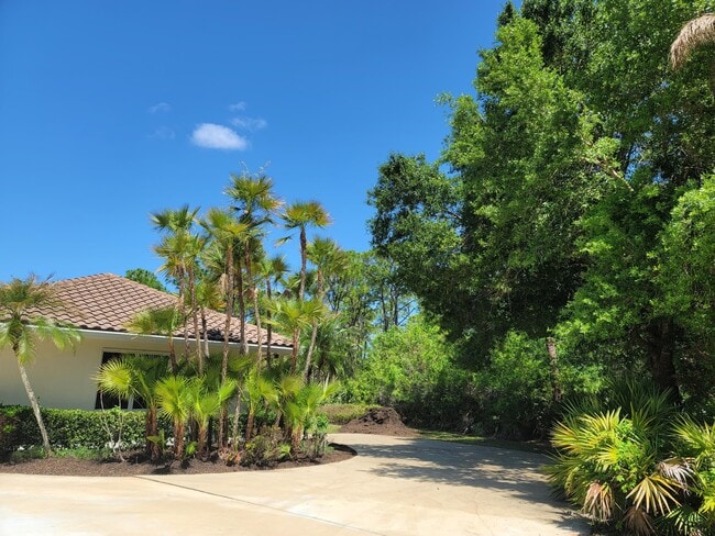 Building Photo - 7922 Steeplechase Ln