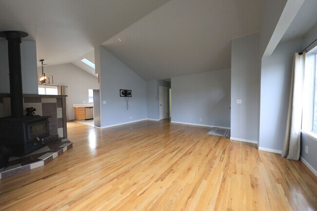 Foto del edificio - Spacious 3/2 in quiet neighborhood