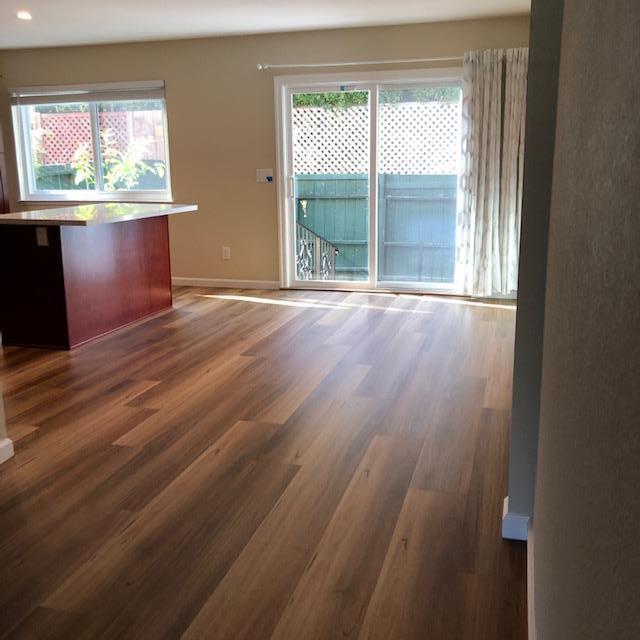Foto del edificio - 122 44th Ave