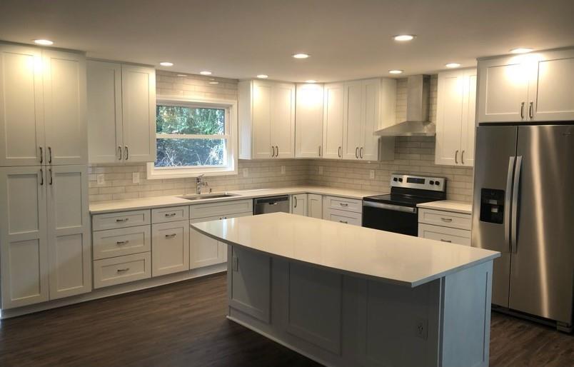 Building Photo - 2681 Ravenoaks Pl