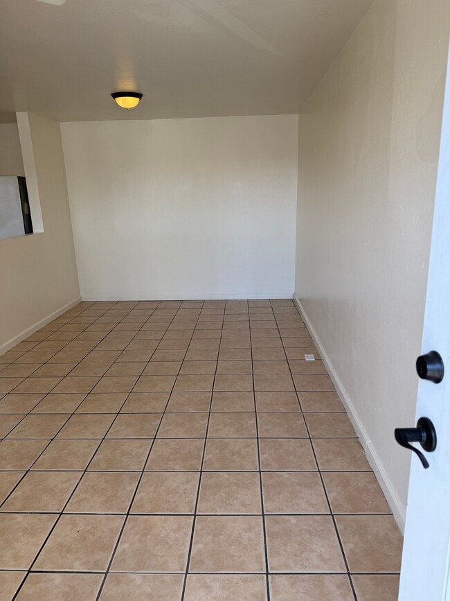 Photo - 12940 S Prairie Ave Apartment