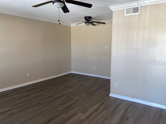 Building Photo - 4710 Airport Blvd