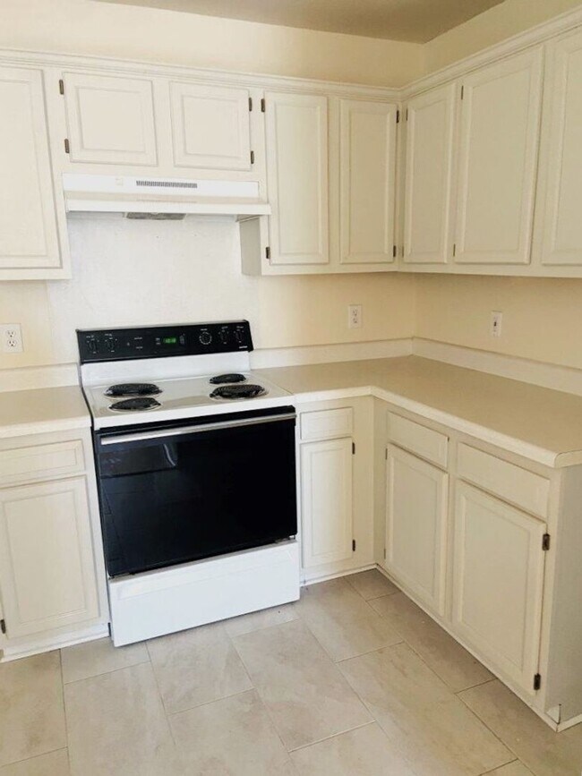 Foto del edificio - *****MOVE IN SPECIAL! 1/2 OFF 1ST MONTHS RENT*****473 Mockingbird Circle  Brandon, MS