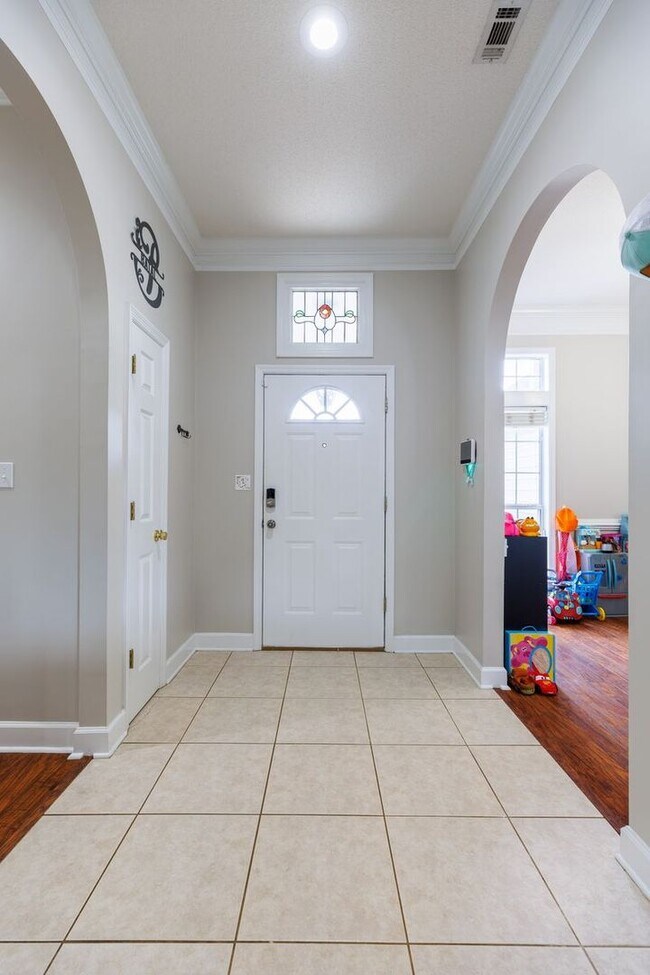Foto del edificio - 4614 Briarberry Dr