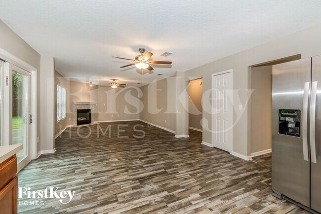 Foto del edificio - 2583 Fox Creek Dr