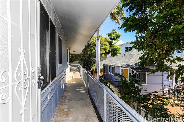 Foto del edificio - 1719 Nuuanu Ave