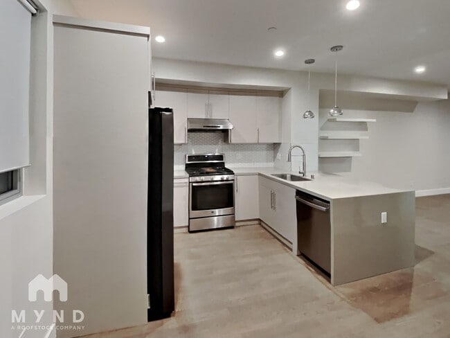 Foto del edificio - 3103 35th Ave