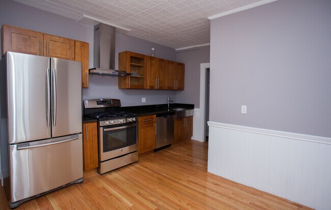 Building Photo - 175 Rindge Ave