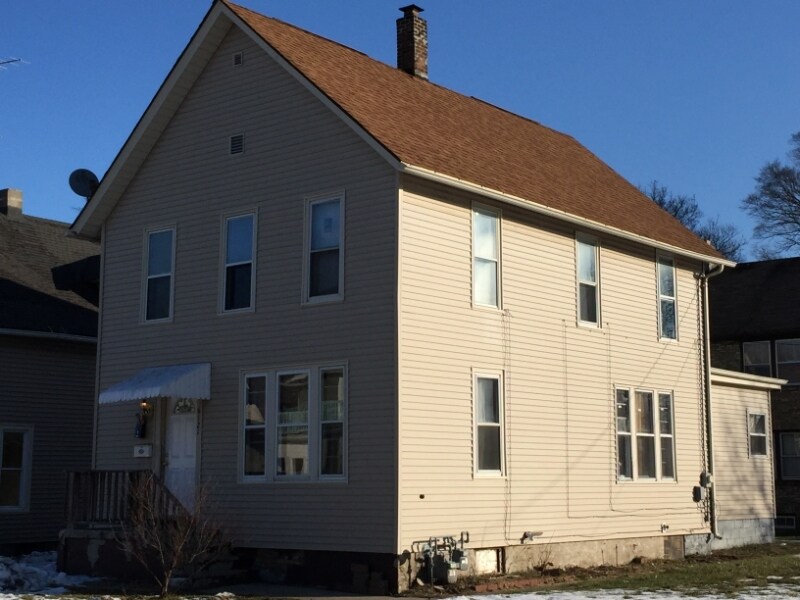 Primary Photo - 6121 12th Ave