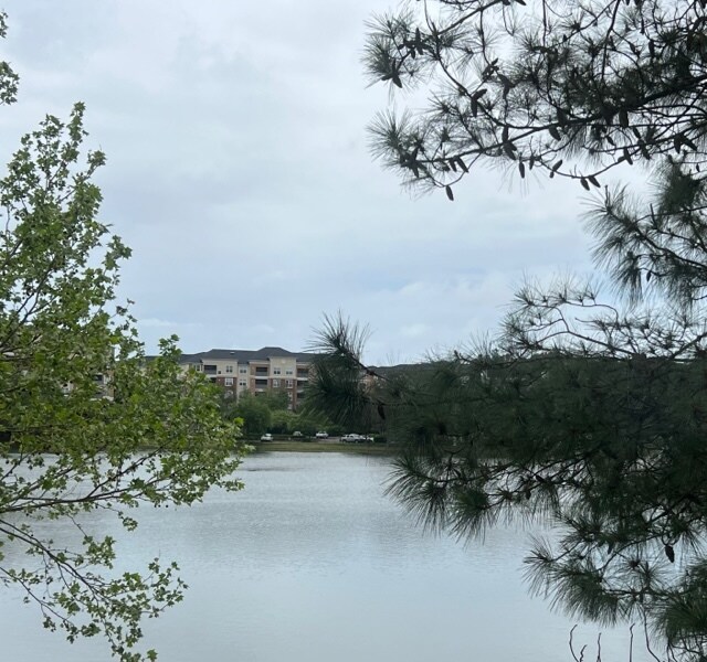 Foto principal - 8550 Touchton Rd