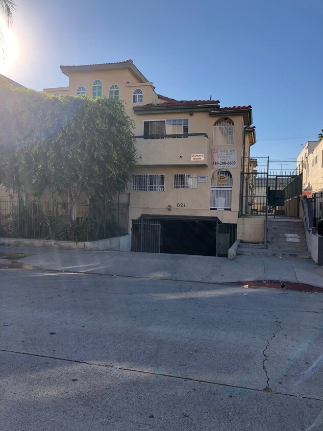 83 Apartments Available for Rent in Koreatown, CA