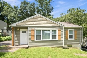 Building Photo - 970 Swift Dr