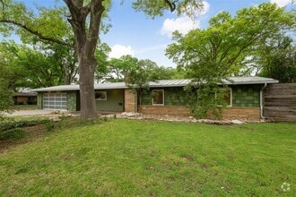 Building Photo - 2314 Westforest Dr