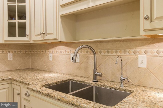 Foto del edificio - 149 Fieldcrest Ln