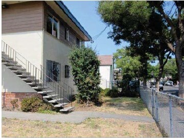 Building Photo - 8130 Birch St