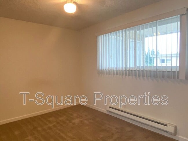 Building Photo - 5804 Hwy Pl