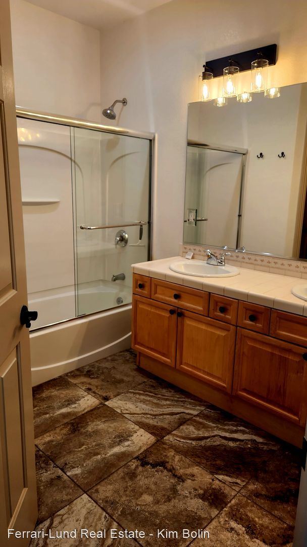 Foto del edificio - 3 br, 2 bath House - 6255 Telehurst Dr