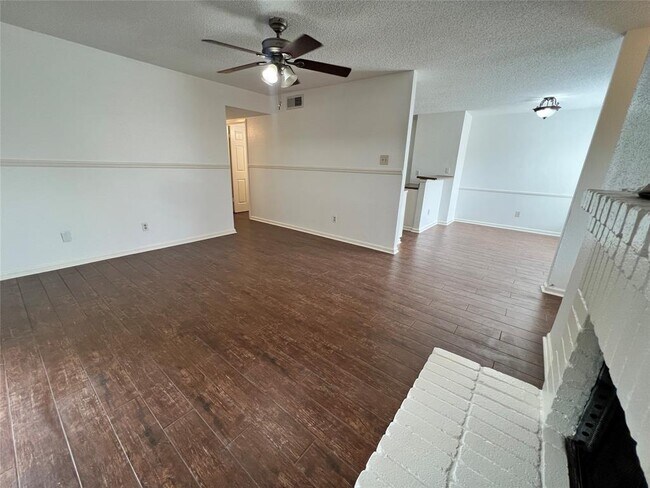Foto del edificio - 11506 Meadow Pines Ct