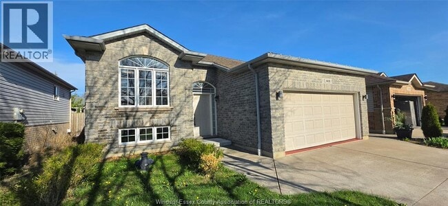 Building Photo - 4628 Fontana Ave