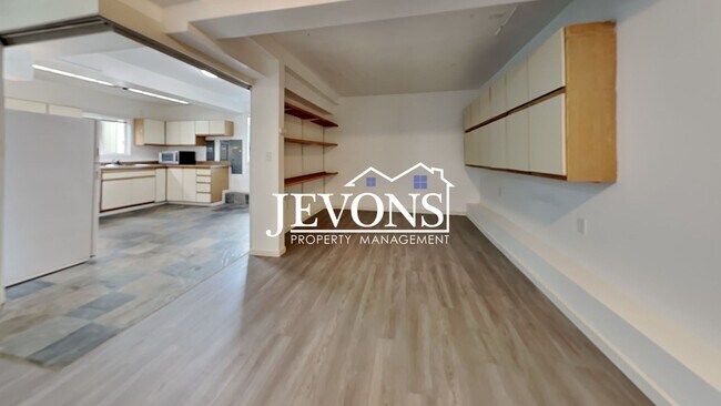 Foto del edificio - 6617 S Monroe St