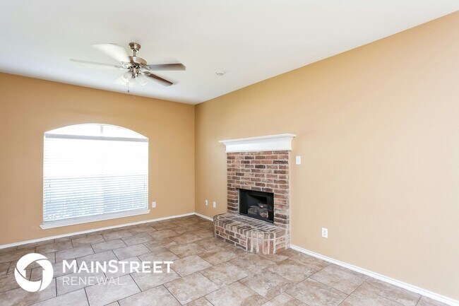 Foto del edificio - 1512 Yellowbird Ct