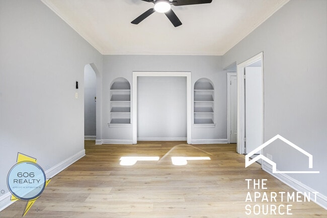 Foto del edificio - 5244.5 S Drexel Ave